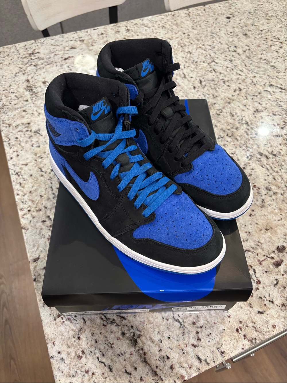 Nike Air Jordan 1 Retro High - Black & Royal Blue